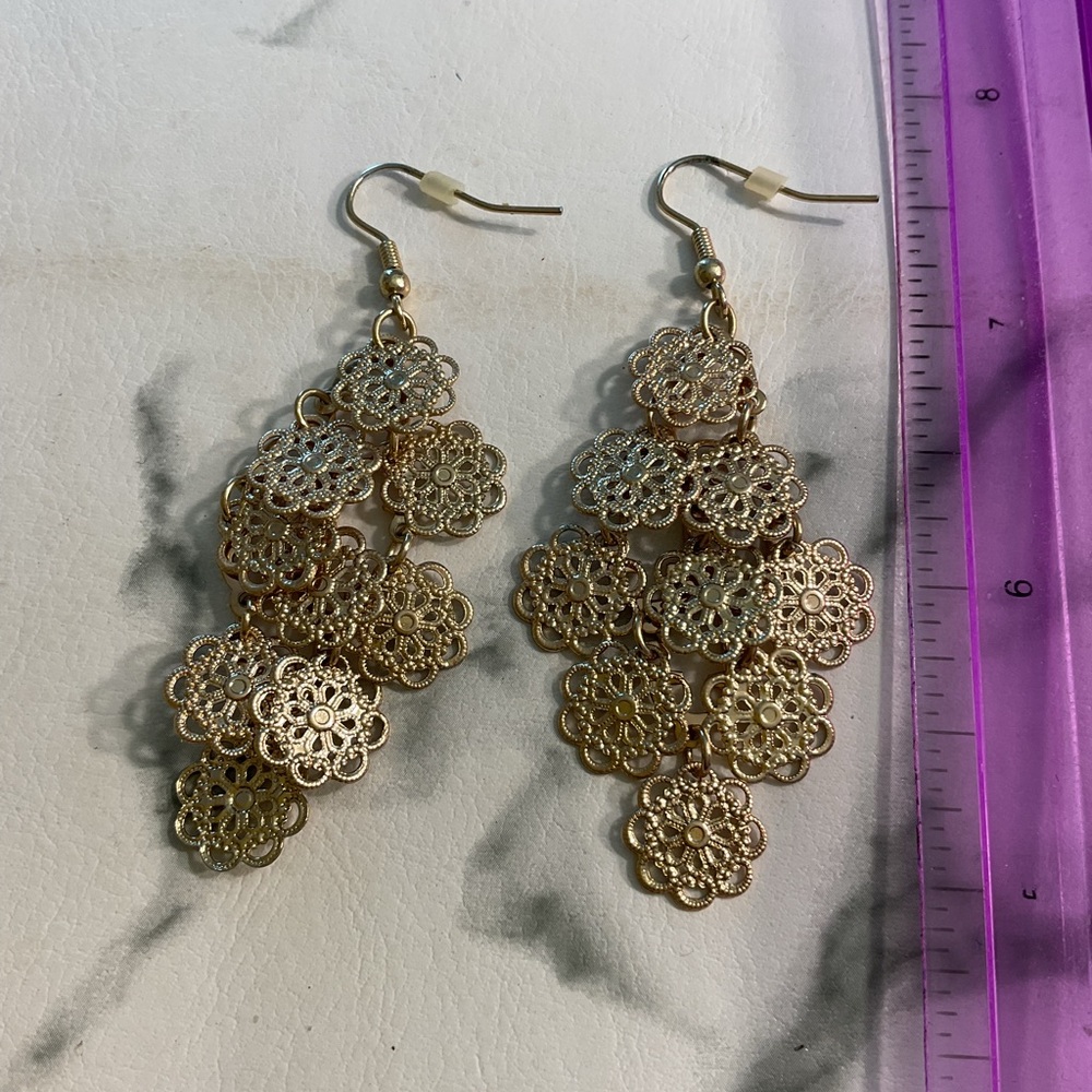 Gold Floral Filigree Dangle Earrings - Women Jewelry